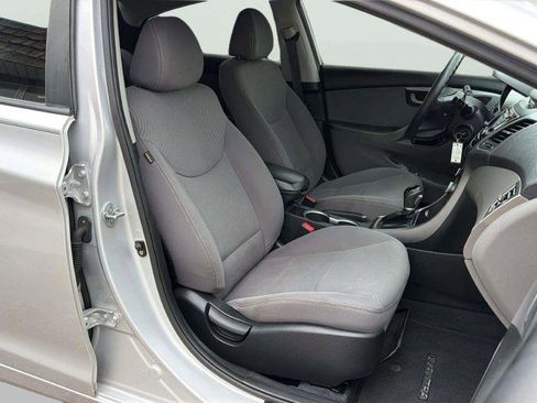 Used 2014 Hyundai Elantra SE w/ Option Group 02 image 14