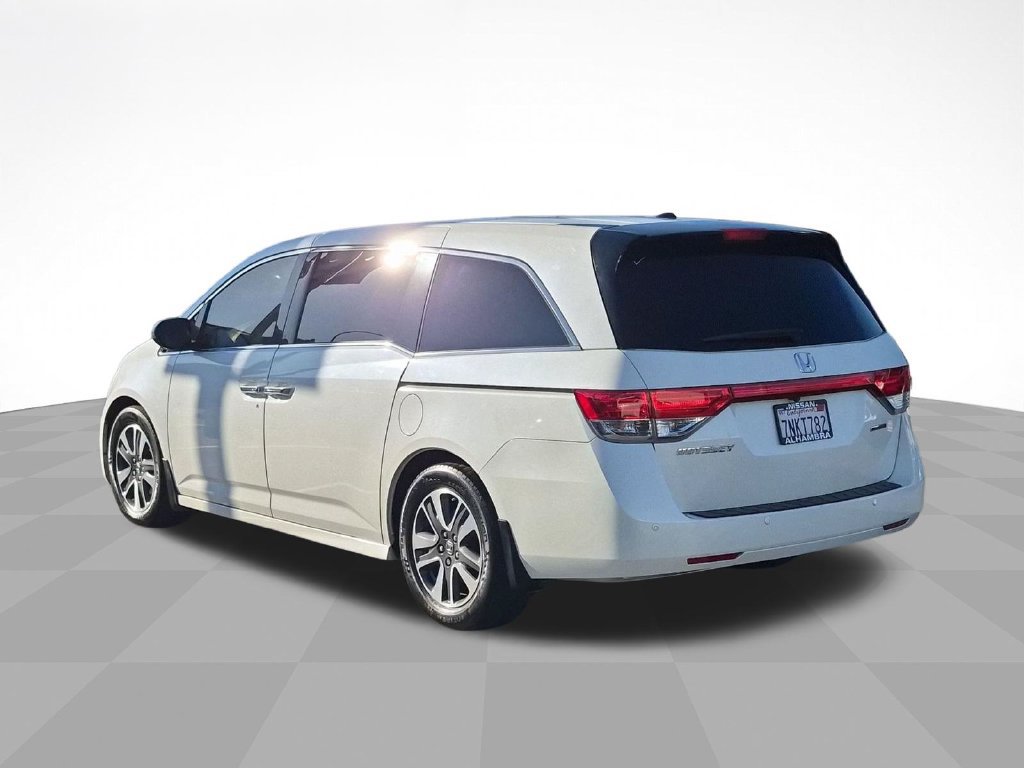 Used 2015 Honda Odyssey Touring Elite image 7