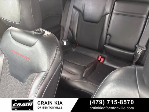 Used 2019 Jeep Compass Trailhawk w/ Cold Weather Group AWD/4WD image 20