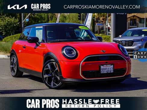 Used 2025 MINI Cooper S image 2