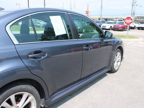 Used 2014 Subaru Legacy 2.5i Premium AWD/4WD image 41