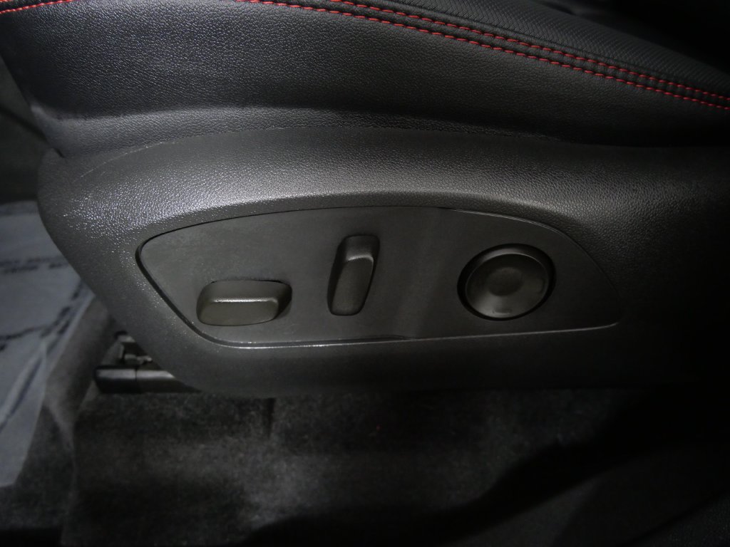 Used 2025 Chevrolet Traverse RS AWD/4WD image 20