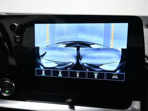 Used 2021 Chevrolet Corvette Stingray Preferred Cpe w/ Z51 Performance Package RWD image 19