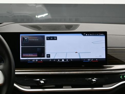 Used 2025 BMW X7 xDrive40i image 23