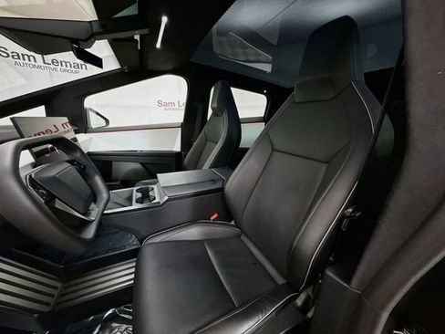Used 2024 Tesla Cybertruck Cyberbeast AWD/4WD image 20