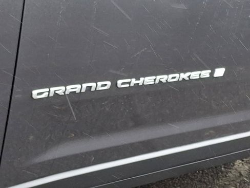 New 2026 Jeep Grand Cherokee Limited image 13