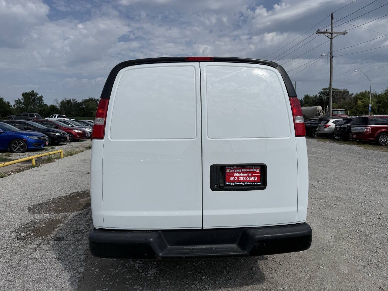 Used 2020 Chevrolet Express 2500 w/ Driver Convenience Package RWD image 4