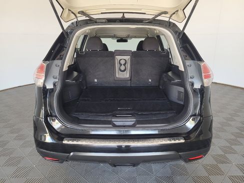 Used 2016 Nissan Rogue S FWD image 29