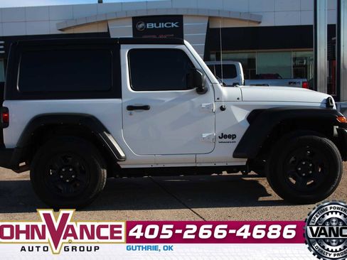 Used 2022 Jeep Wrangler Sport image 13
