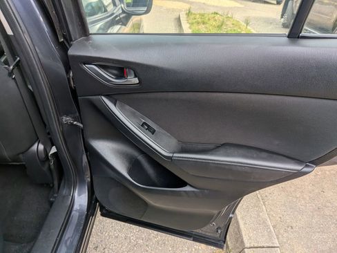 Used 2016 MAZDA CX-5 Sport w/ Rear Camera Package image 28