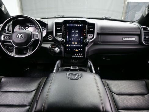 Used 2023 RAM 1500 Laramie AWD/4WD image 17