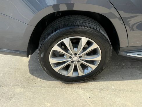 Used 2014 Mercedes-Benz GL 450 4MATIC image 45