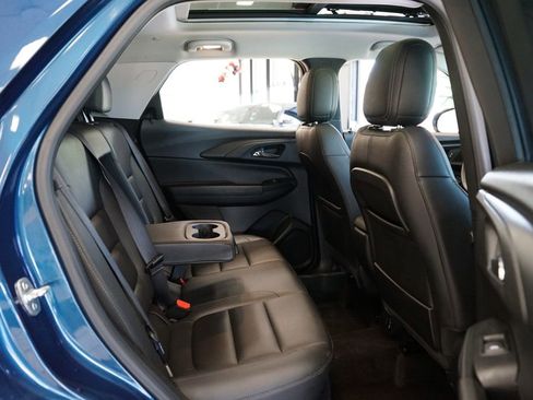 Used 2021 Chevrolet TrailBlazer LT w/ Sun and Liftgate Package AWD/4WD image 13