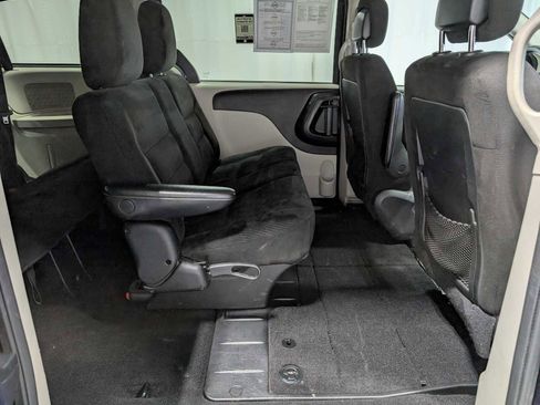 Used 2017 Dodge Grand Caravan SE w/ Power Window Group image 34