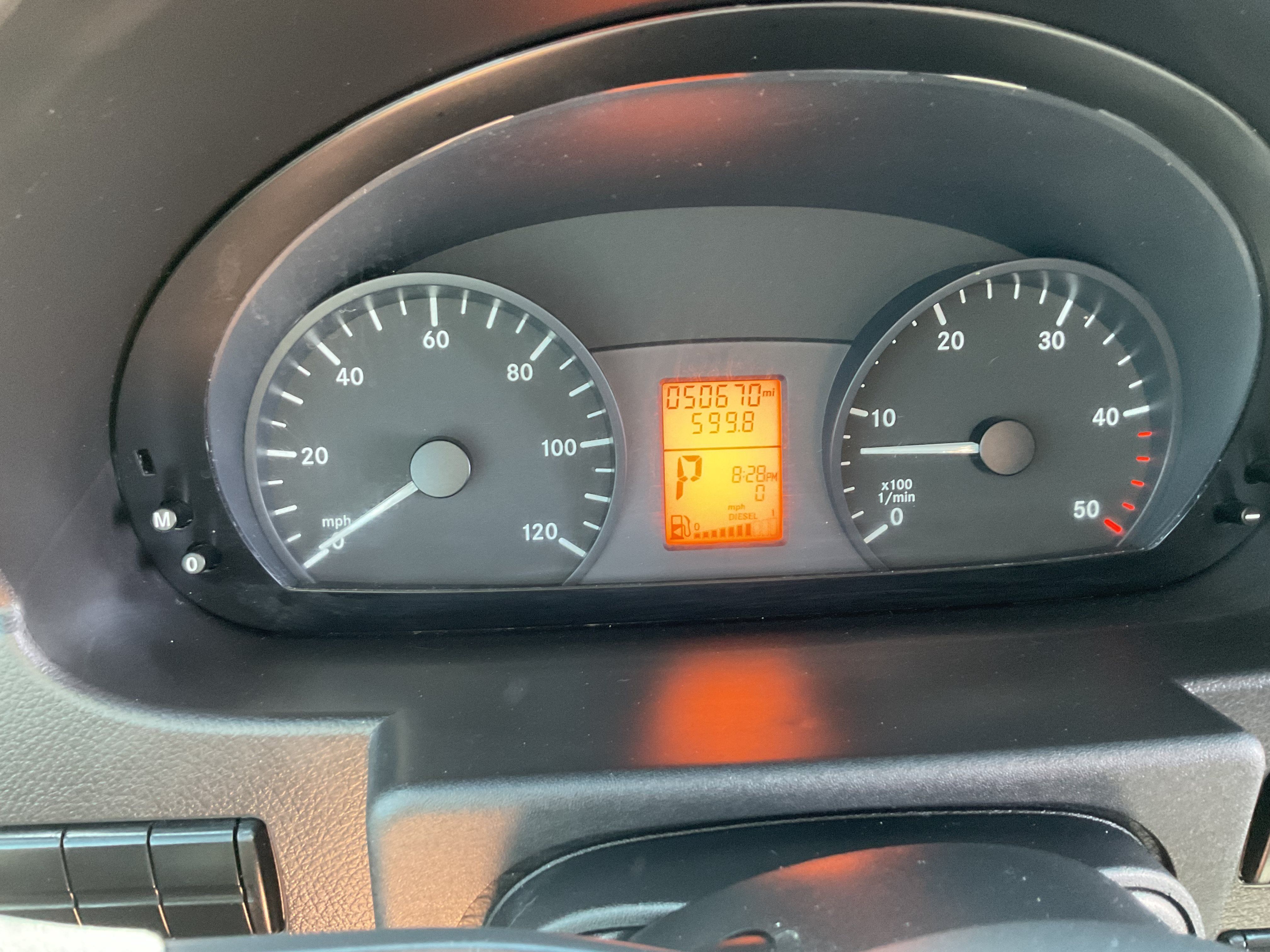 Used 2017 Mercedes-Benz Sprinter 2500 image 10