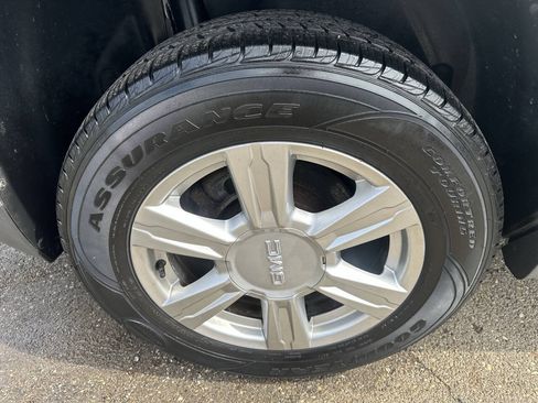 Used 2014 GMC Terrain SLT w/ Safety Package AWD/4WD image 28
