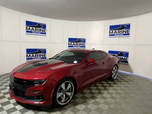 Used 2019 Chevrolet Camaro SS w/ LPO, Camaro Insignia Package RWD image 6