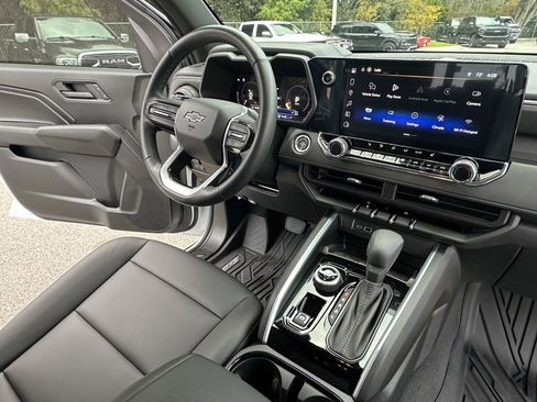 Certified 2025 Chevrolet Colorado Trail Boss image 18