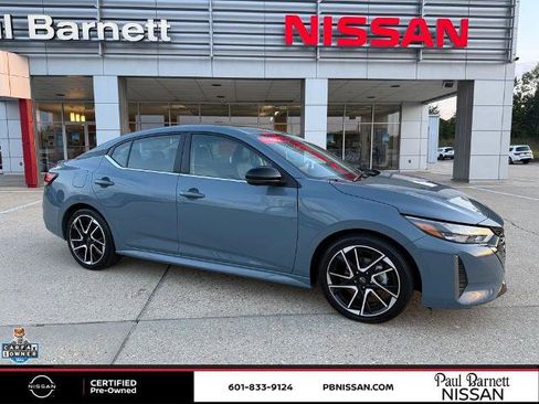 Certified 2024 Nissan Sentra SR w/ SR Premium Package image 12