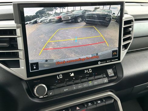 Used 2022 Toyota Tundra SR5 w/ SR5 Premium Package RWD image 25