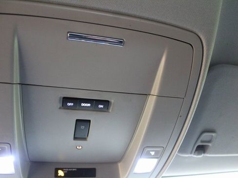 Used 2016 Chevrolet Silverado 2500 LT image 16