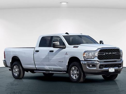 Used 2024 RAM 3500 Big Horn image 5