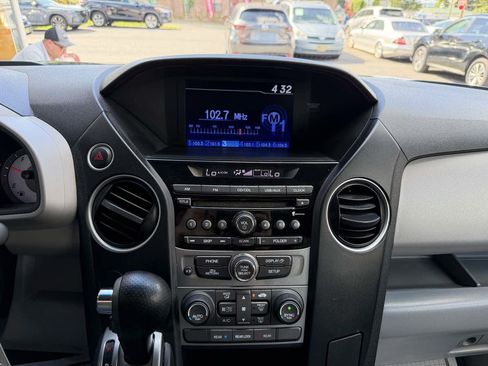 Used 2013 Honda Pilot LX image 17