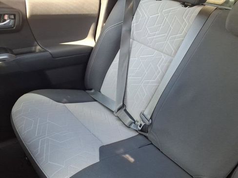 Used 2021 Toyota Tacoma TRD Sport image 22