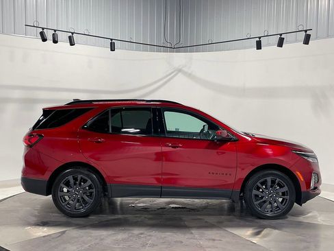 Used 2024 Chevrolet Equinox RS image 10