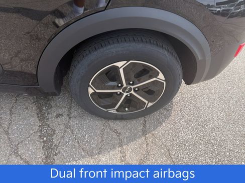 Certified 2023 Kia Niro EX FWD image 25