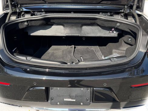 Used 2022 Mercedes-Benz E 450 Cabriolet w/ AMG Line image 11