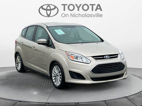 Used 2017 Ford C-MAX SE w/ Cold Weather Package image 8