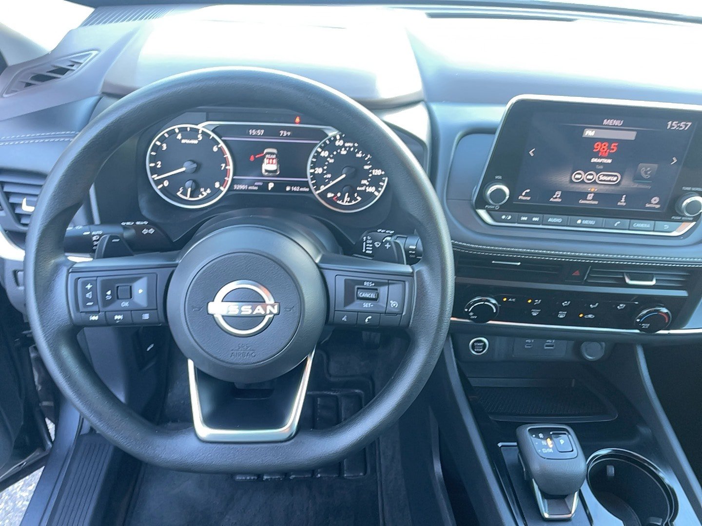 Used 2023 Nissan Rogue S AWD/4WD image 13