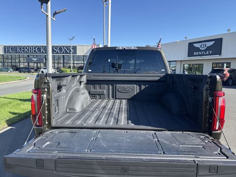 Used 2024 Ford F150 Raptor image 27