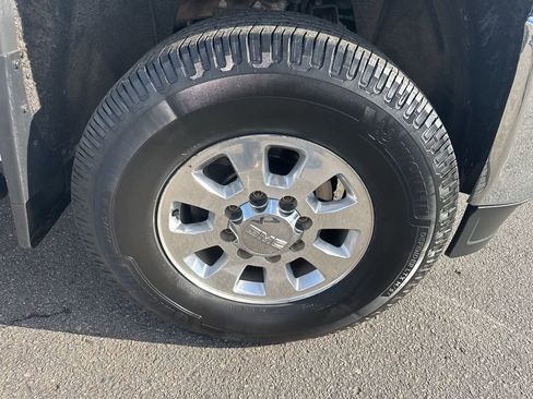 Used 2017 GMC Sierra 2500 4x4 Double Cab w/ Snow Plow Prep Package image 32