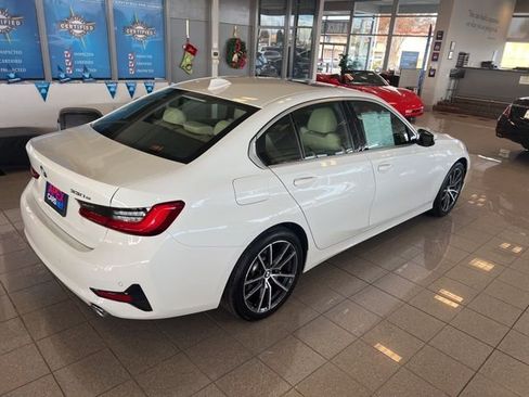 Used 2021 BMW 330e w/ Convenience Package image 6