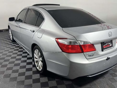 Used 2014 Honda Accord EX image 5
