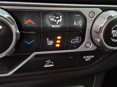 Used 2023 Jeep Wrangler Unlimited w/ Cold Weather Group AWD/4WD image 21