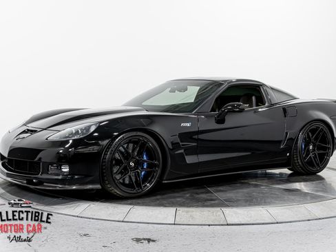 Used 2009 Chevrolet Corvette ZR1 w/ Preferred Equipment Group RWD image 12