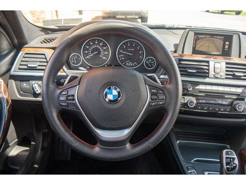 Used 2016 BMW 328i xDrive Sedan AWD/4WD image 19