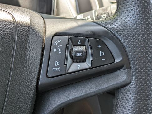 Used 2016 Chevrolet Trax LS FWD image 19