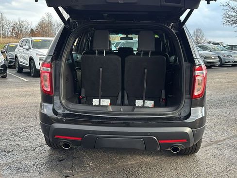 Used 2015 Ford Explorer XLT w/ Equipment Group 202B image 33