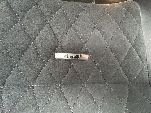 Used 2017 Mercedes-Benz G 550 Squared image 27