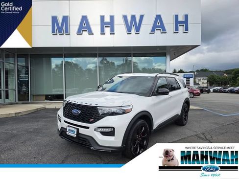 Certified 2023 Ford Explorer ST w/ Equipment Group 401A AWD/4WD image 2