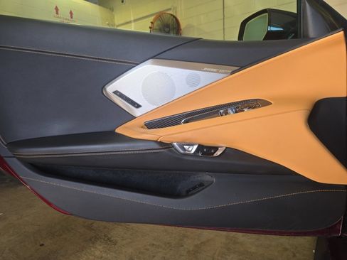 Used 2020 Chevrolet Corvette Stingray Preferred Cpe w/ 2LT Preferred Equipment Group RWD image 12