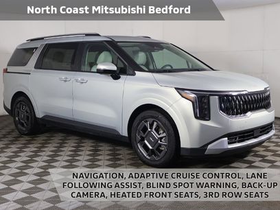 Used 2025 Kia Carnival EX