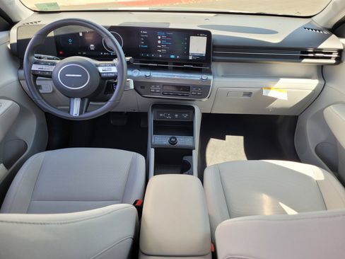 Used 2024 Hyundai Kona SEL FWD image 15