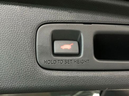 Used 2025 Honda CR-V Sport Touring image 11