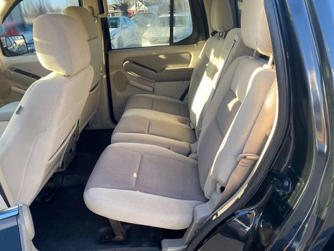 Used 2007 Ford Explorer Sport Trac XLT image 10