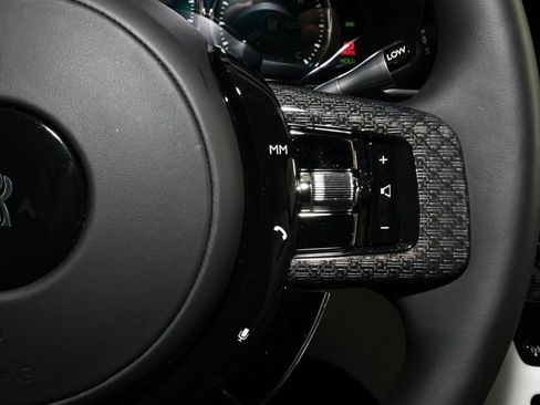 Used 2023 Rolls-Royce Ghost Black Badge w/ Black Badge Ghost Package image 74